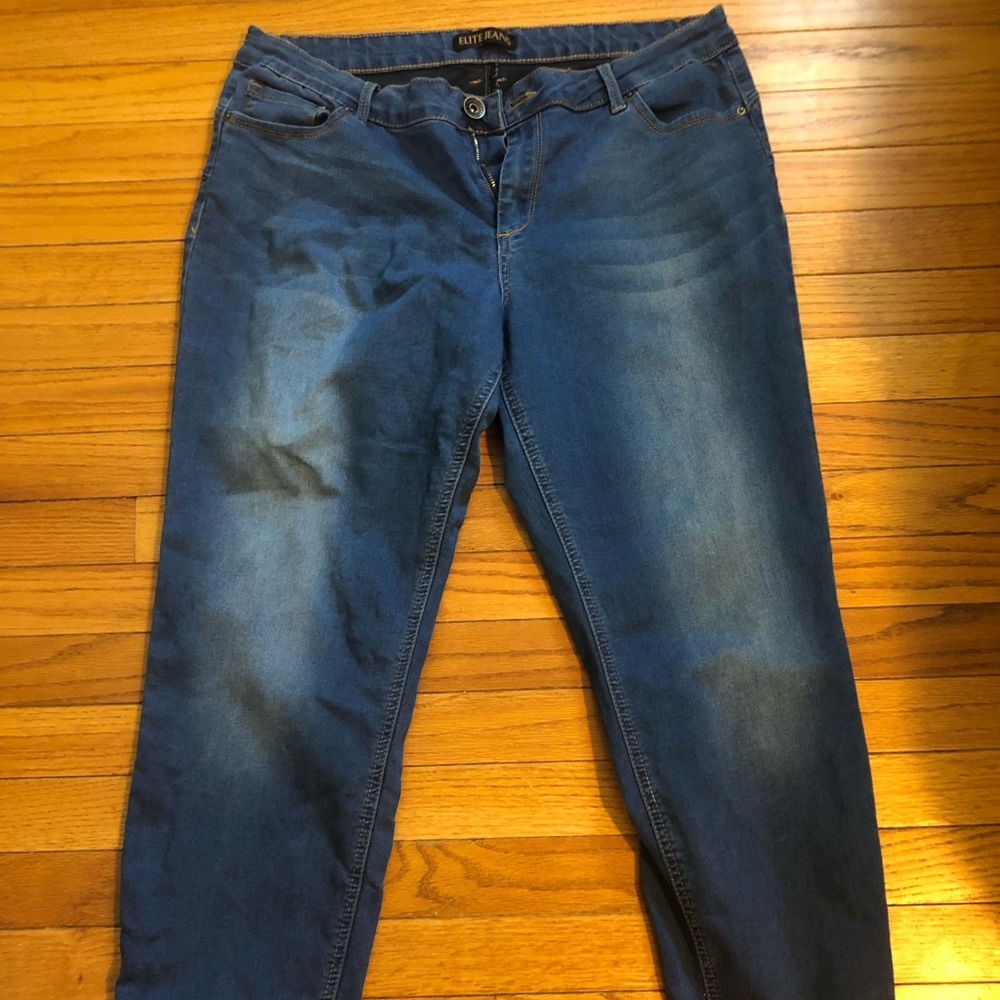 Elite Jeans *Like New* size 15/16